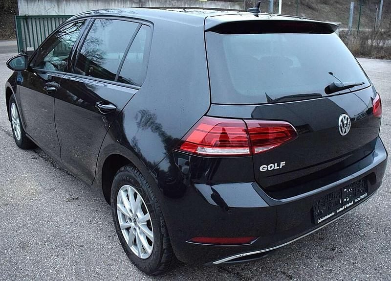 Gebraucht VW Golf VII R 116 PS (85 kW) 2019 Schwarz Limousine