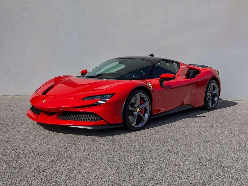 Gebraucht Ferrari SF90 999 PS (734 kW) 2021 Rot Coupé