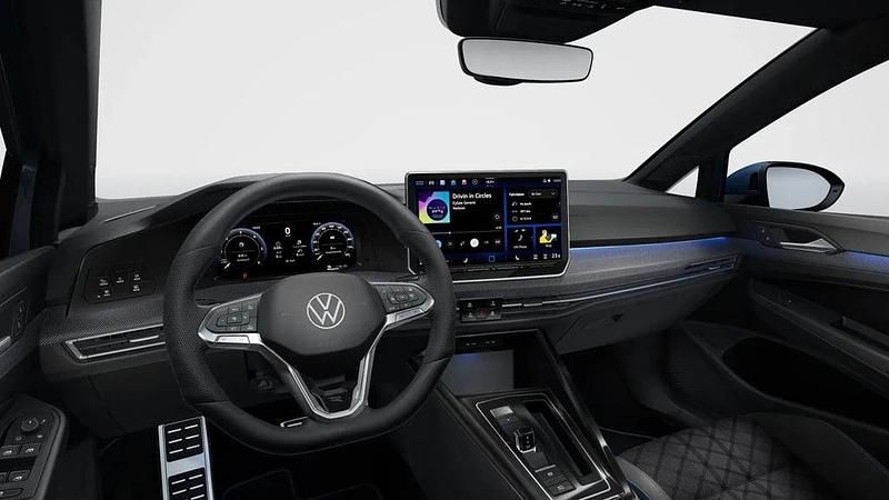 Neu VW Golf VIII Sport 115 PS (84 kW) 2026 Mittelblau  normal