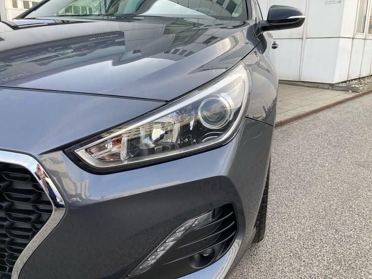 Gebraucht Hyundai i30 GO! 120 PS (88 kW) 2018 Micron grey Kombi