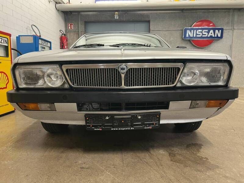 Gebraucht Lancia Gamma 140 PS (102 kW) 1978 Silber Coupé