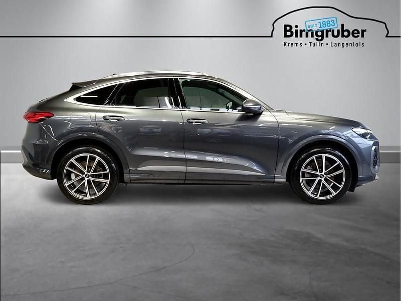 Gebraucht Audi Q5 Sportback Ambiente 204 PS (150 kW) 2025 Mittelgrau  metallicperleffekt SUV