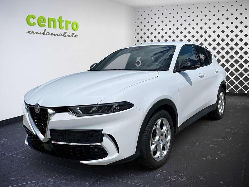 Weiß Gebraucht 2023 Alfa Romeo Tonale Super SUV | € 26.980 - Bild 1/4