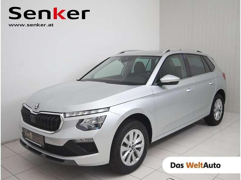 Silber metallic Gebraucht 2025 Skoda Kamiq Selection SUV | € 26.600 (Etwas zu teuer) - Bild 1/4