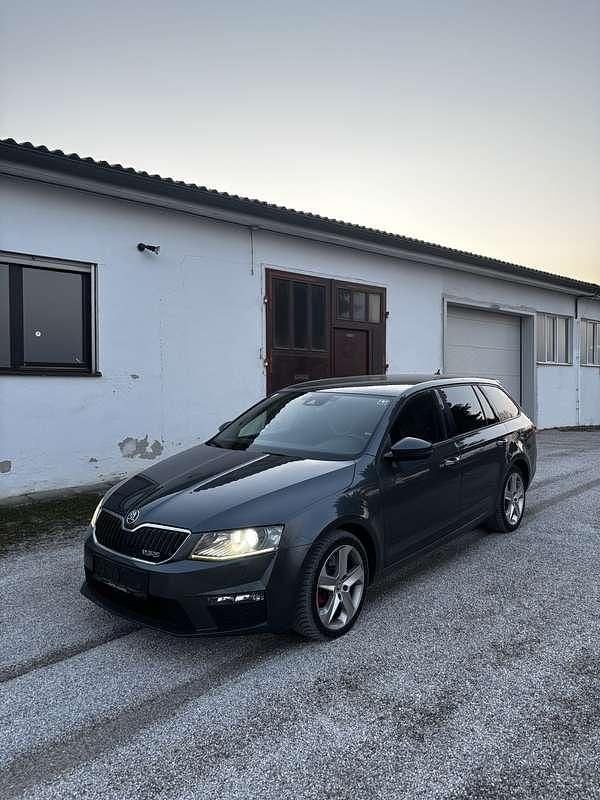 Gebraucht Skoda Octavia RS 184 PS (135 kW) 2015 Kleinwagen