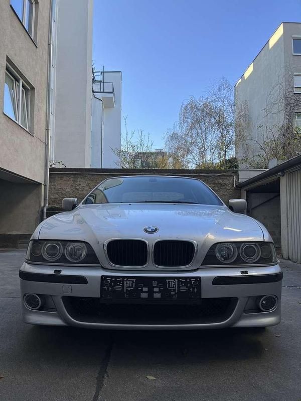 Gebraucht 2001 BMW 530 Limousine | € 11.500 - Bild 1/4