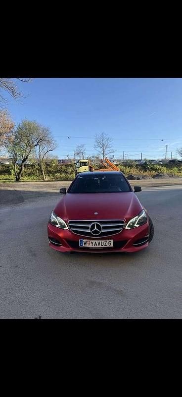 Gebraucht Mercedes E220 Avantgarde 170 PS (125 kW) 2014 Limousine