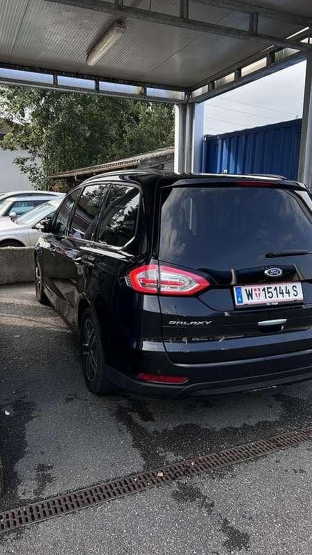 Gebraucht Ford Galaxy Titanium 150 PS (110 kW) 2016 Schwarz Van / Kleinbus