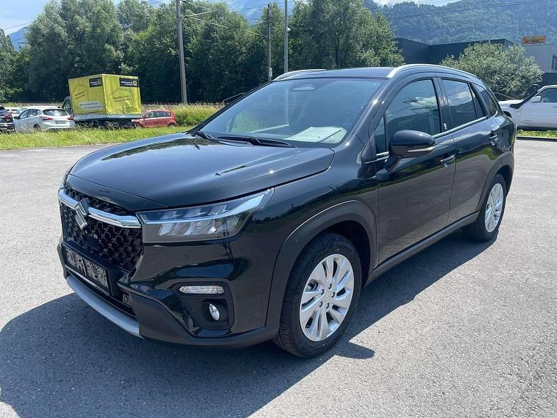 Schwarz Neu 2025 Suzuki SX4 S-Cross SUV | € 27.900 (Fairer Preis) - Bild 1/4