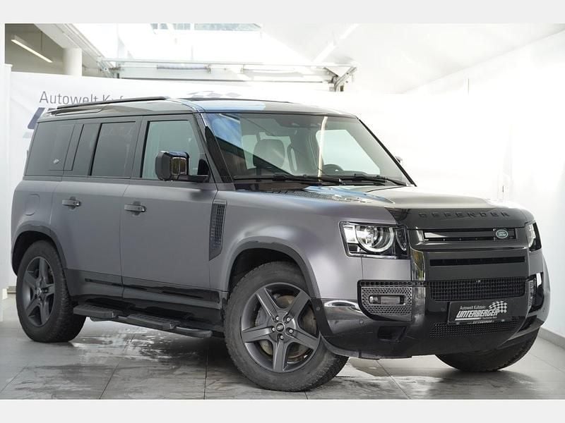 Santorini black Gebraucht 2022 Land Rover Defender SE | € 69.900 - Bild 1/4