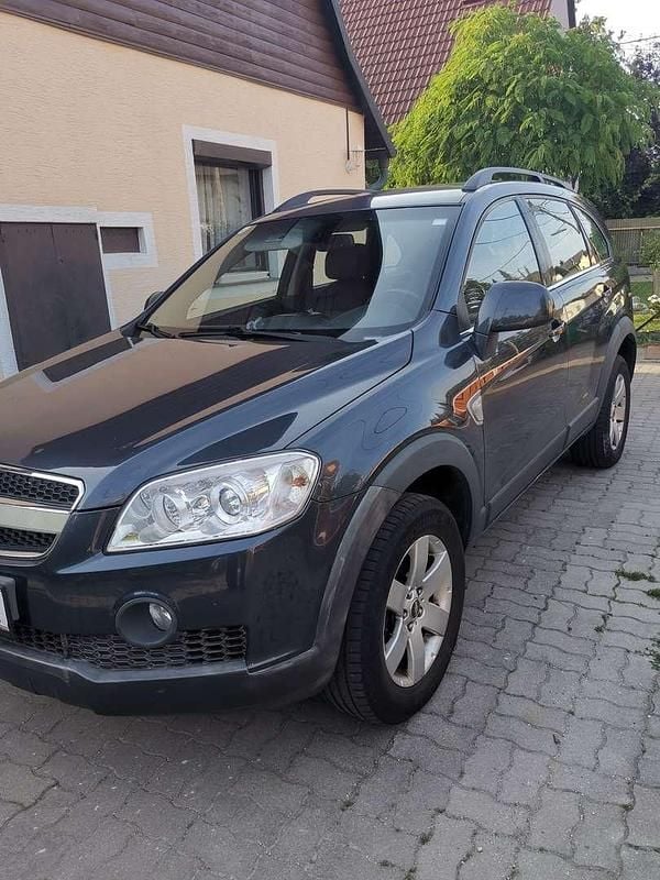 Gebraucht Chevrolet Captiva LT 150 PS (110 kW) 2007 Grau SUV