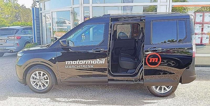 Gebraucht Ford Tourneo Titanium 125 PS (91 kW) 2024 Schwarz Kombi