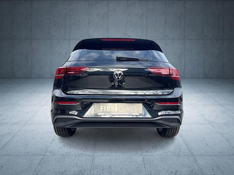 Neu VW Golf VIII 115 PS (84 kW) 2026 Schwarz  metallic Limousine