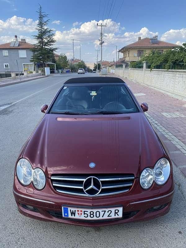 Gebraucht Mercedes CLK320 Avantgarde 224 PS (164 kW) 2007 Cabrio