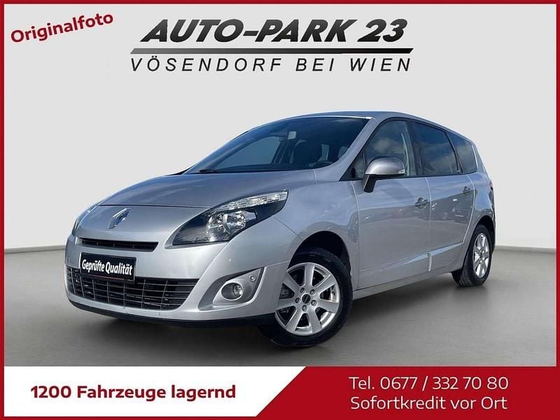 Gebraucht Renault Grand Scénic III 110 PS (80 kW) 2011 Silber Van / Kleinbus
