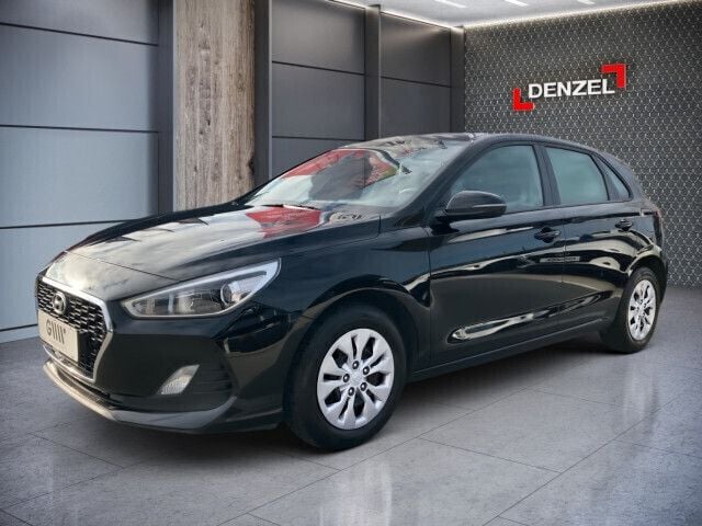Schwarz Gebraucht 2018 Hyundai i30 Limousine | € 11.900 (Fairer Preis) - Bild 1/4