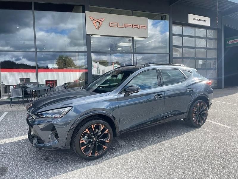 Neu Cupra Formentor 150 PS (110 kW) 2025 Dunkelgrau  metallicperleffekt SUV
