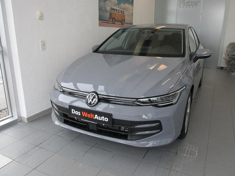 Neu VW Golf VIII 204 PS (150 kW) 2026 Mittelgrau  normal