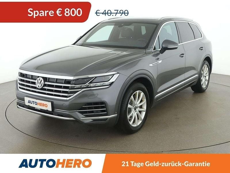 Grau Gebraucht 2019 VW Touareg Elegance SUV | € 39.990 (Fairer Preis) - Bild 1/3