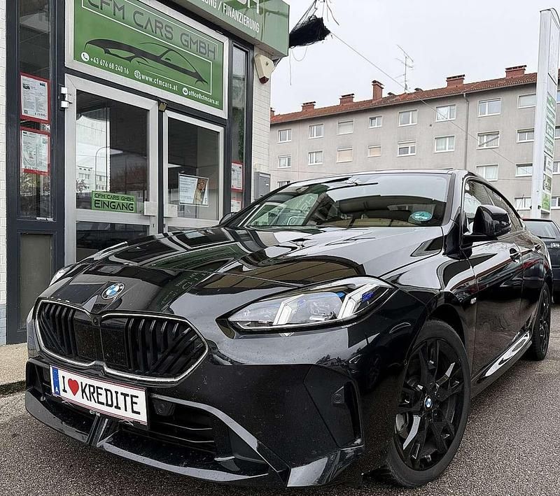 Schwarz Gebraucht 2025 BMW 220 M Sport Coupé | € 41.900 - Bild 1/4