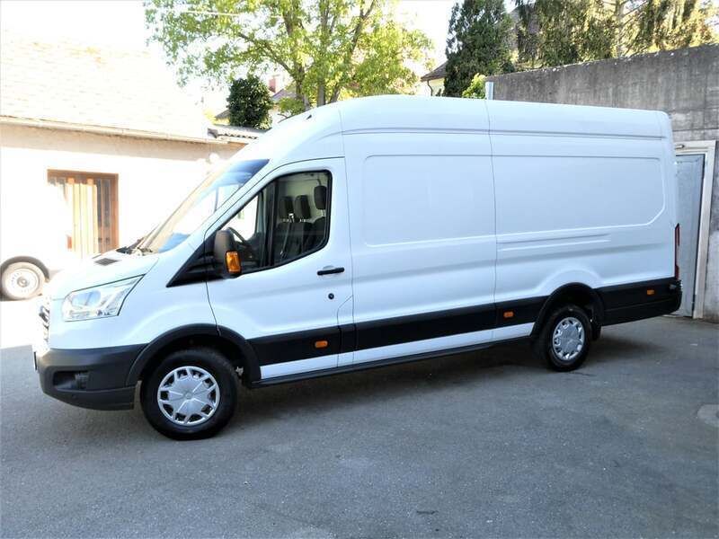 Gebraucht Ford Transit Trend 170 PS (125 kW) 2019 Weiss  normal Van