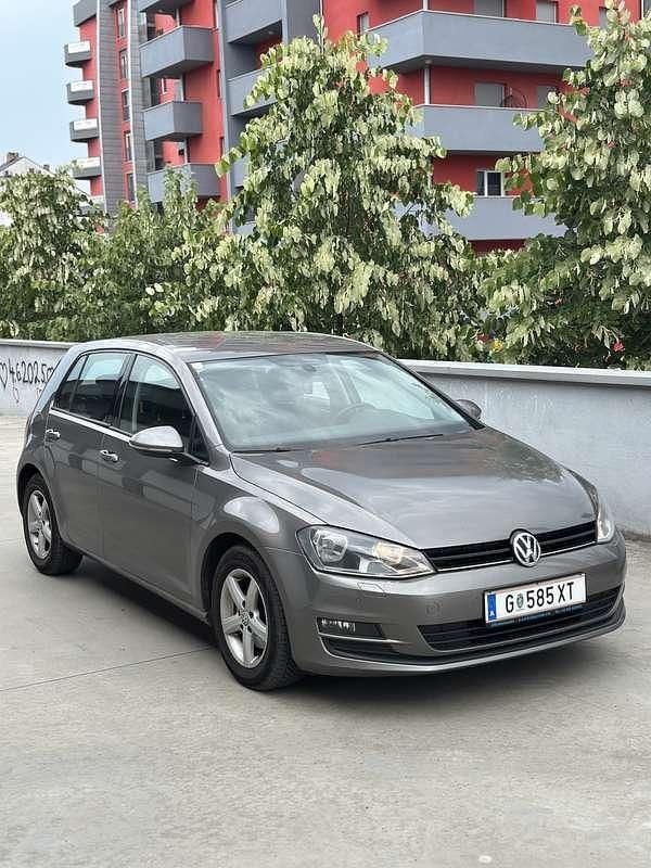 Gebraucht VW Golf VII 90 PS (66 kW) 2014 Limousine