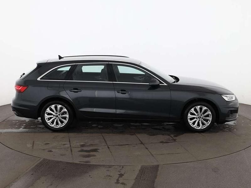 Gebraucht Audi A4 136 PS (100 kW) 2022 Grau Kombi