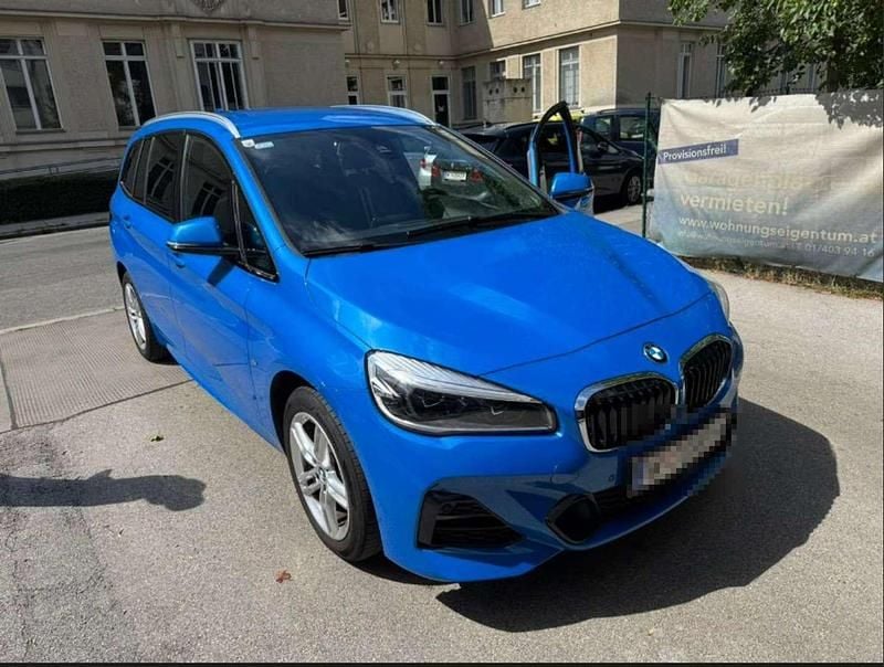 Gebraucht BMW 218 M Sport 136 PS (100 kW) 2021 Blau Kombi