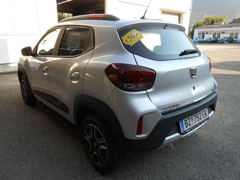 Gebraucht Dacia Spring Comfort Plus 33 kW (45 PS) 2021 Silber Kleinwagen