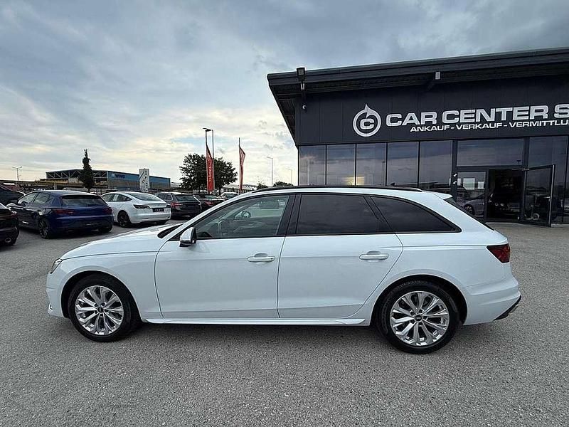Gebraucht Audi A4 Advanced 163 PS (119 kW) 2022 Weiß Kombi