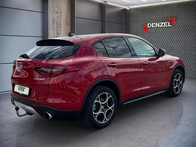 Gebraucht Alfa Romeo Stelvio 201 PS (147 kW) 2017 Rot SUV
