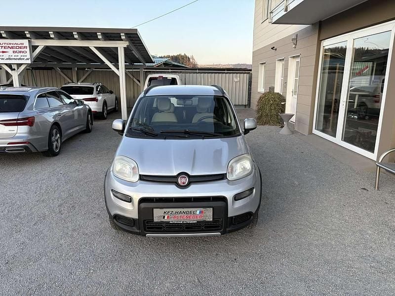 Gebraucht Fiat Panda 4x4 Rock 86 PS (63 kW) 2013 Grau Kleinwagen