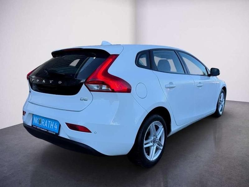 Gebraucht Volvo V40 114 PS (83 kW) 2015 Limousine