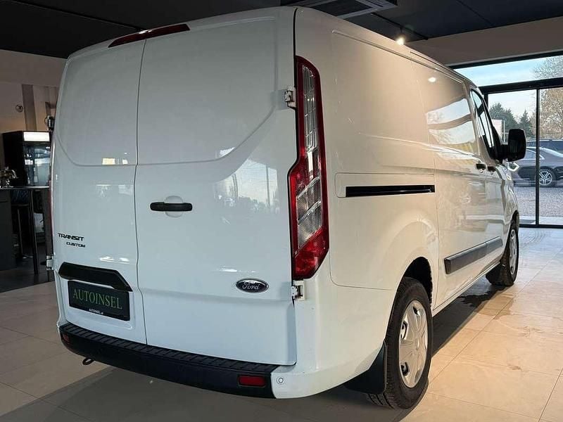 Gebraucht Ford Transit Custom 105 PS (77 kW) 2018 Weiß Van