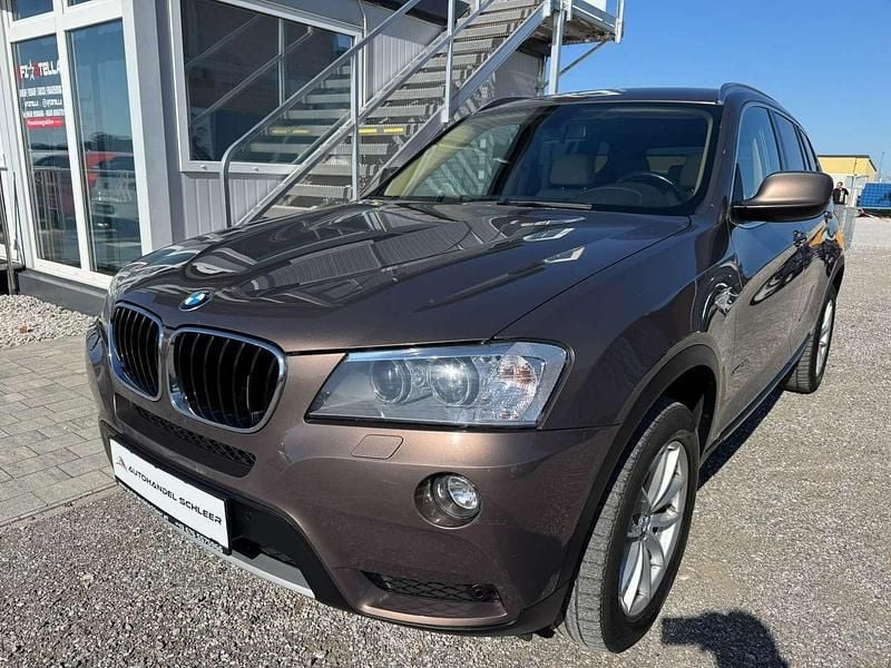 Braun Gebraucht 2013 BMW X3 SUV | € 15.490 (Fairer Preis) - Bild 1/4