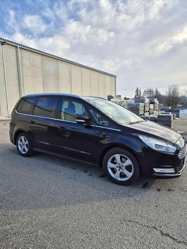 Gebraucht Ford Galaxy Titanium 140 PS (102 kW) 2017 Schwarz Van / Kleinbus