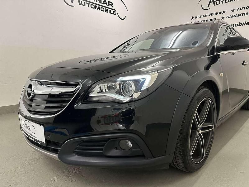Gebraucht Opel Insignia Country Tourer 194 PS (142 kW) 2014 Schwarz Kombi