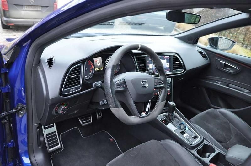 Gebraucht Cupra Leon 301 PS (221 kW) 2017 Blau Kombi