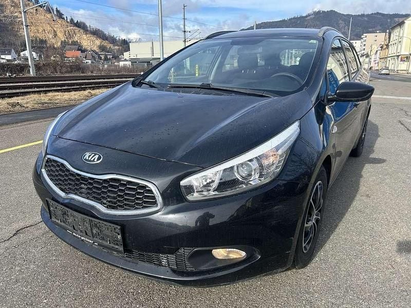 Gebraucht 2015 Kia Ceed Kleinwagen | € 3.600 (Superpreis) - Bild 1/4