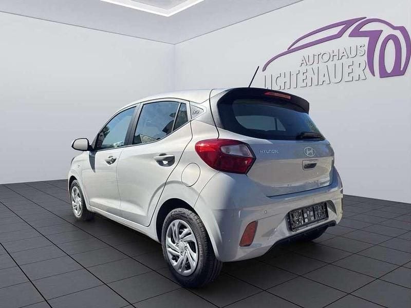Neu Hyundai i10 GO! 63 PS (46 kW) 2025 Grau Kleinwagen