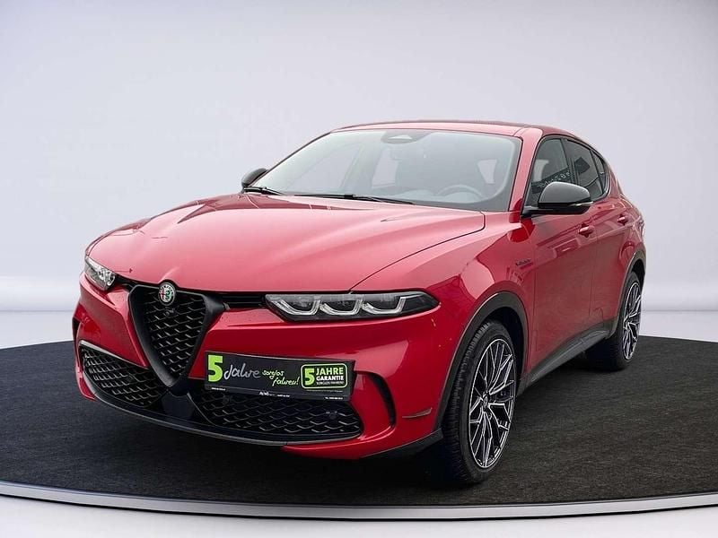 Gebraucht Alfa Romeo Tonale 160 PS (117 kW) 2023 Rot SUV
