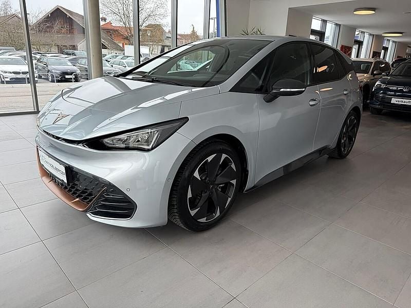 Gebraucht Cupra Born 150 kW (204 PS) 2023 Geysirsilber Kleinwagen