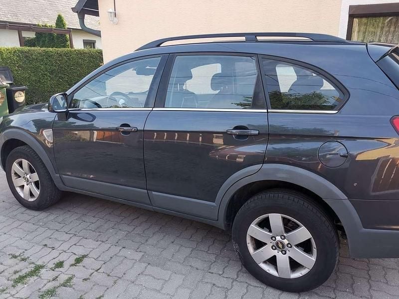 Gebraucht Chevrolet Captiva LT 150 PS (110 kW) 2007 Grau SUV