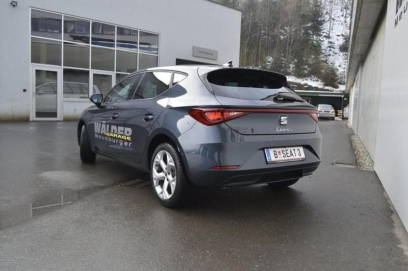 Gebraucht Seat Leon Style 115 PS (84 kW) 2026 Dunkelgrau  metallicperleffekt