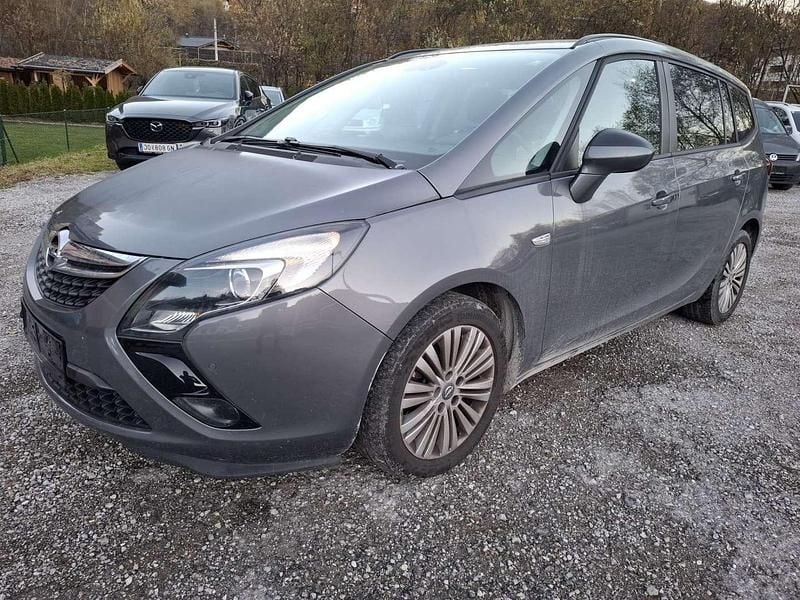 Gebraucht 2016 Opel Zafira Tourer Innovation Van / Kleinbus | € 6.190 (Guter Preis) - Bild 1/4