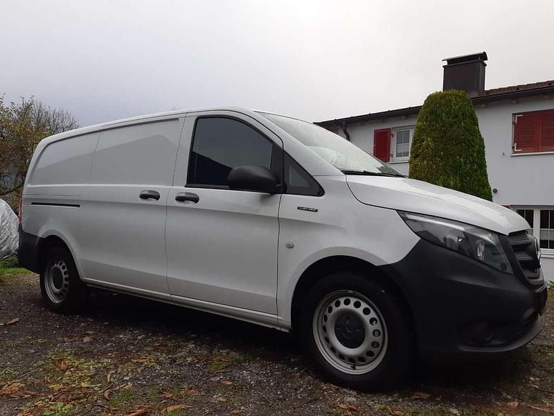 Gebraucht Mercedes Vito 69 kW (95 PS) 2020 Weiß Van