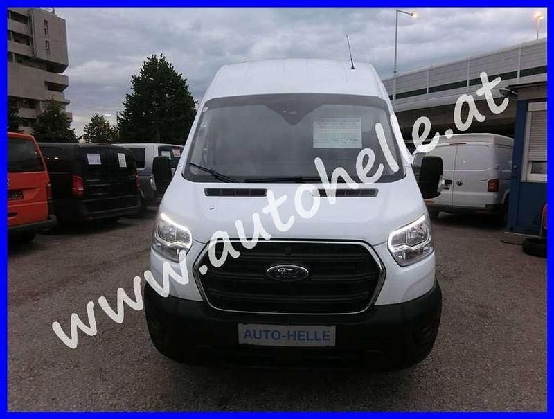 Gebraucht Ford Transit Trend 131 PS (96 kW) 2021 Weiß Van