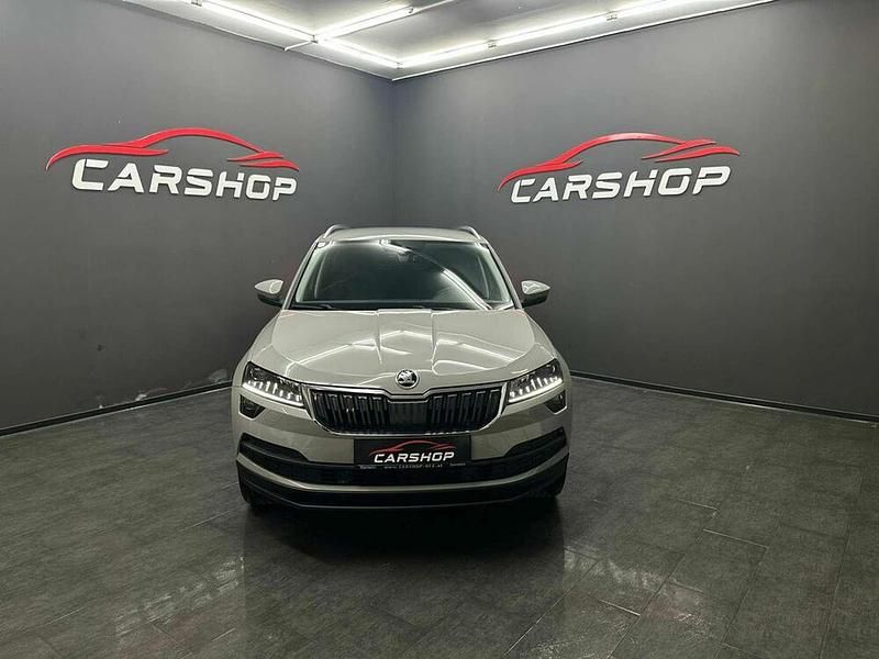 Grau Gebraucht 2018 Skoda Karoq SUV | € 27.900 (Etwas zu teuer) - Bild 1/4