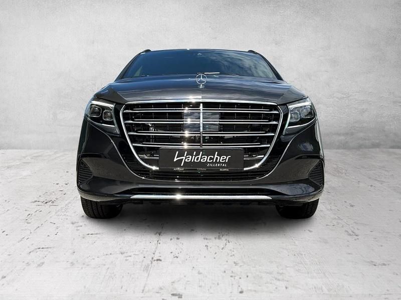 Gebraucht Mercedes V300 Exclusive 237 PS (174 kW) 2025 Grau Van / Kleinbus