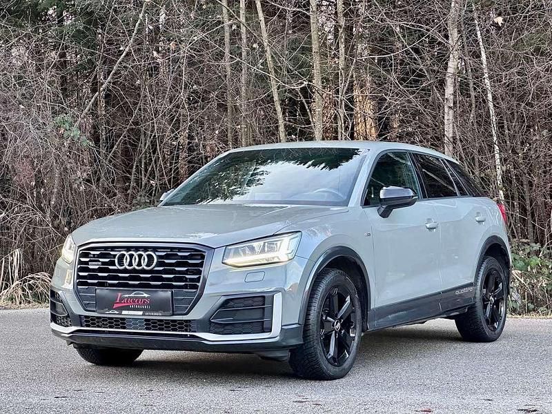 Grau Gebraucht 2018 Audi Q2 Sport SUV | € 27.989 - Bild 1/4